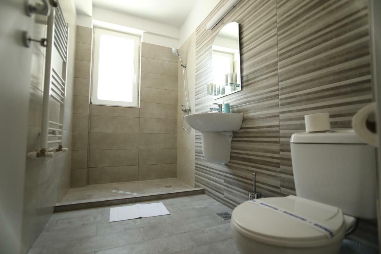 Sammos Black Sea Apartments นาโวดาริ ภายนอก รูปภาพ